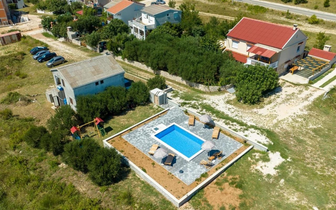 Family Friendly Apartments With A Swimming Pool Rtina - Stosici, Zadar - 21450 Zewnętrze zdjęcie