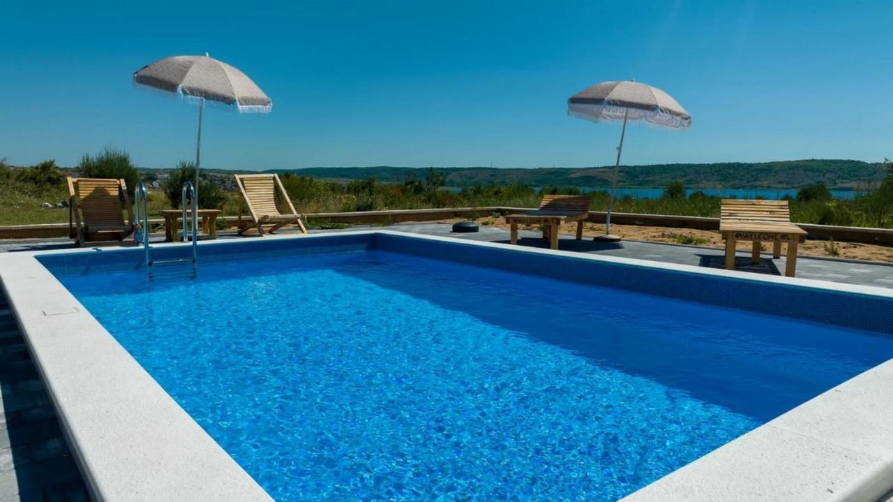 Family Friendly Apartments With A Swimming Pool Rtina - Stosici, Zadar - 21450 Zewnętrze zdjęcie